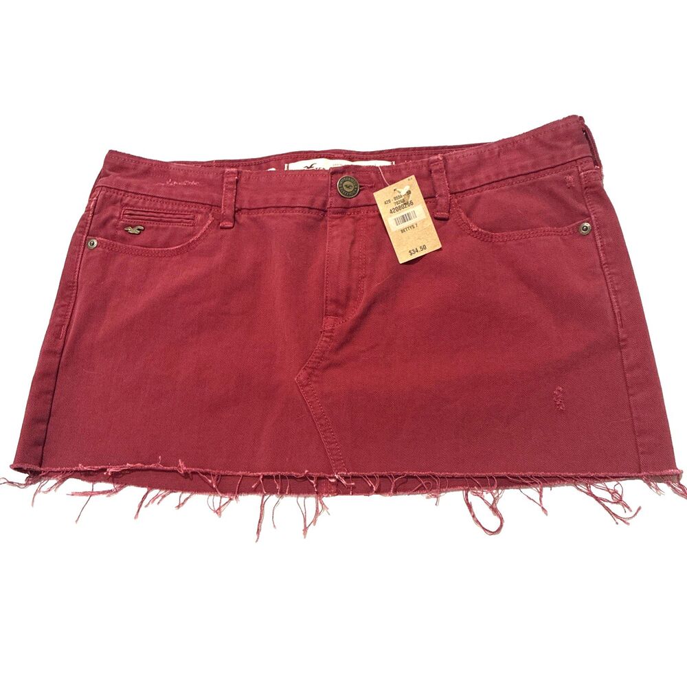 HOLLISTER Red Denim Mini Skirt With Frayed Hem Sz 7 NWT